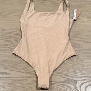 SKIMS fits everybody square neck bodysuit